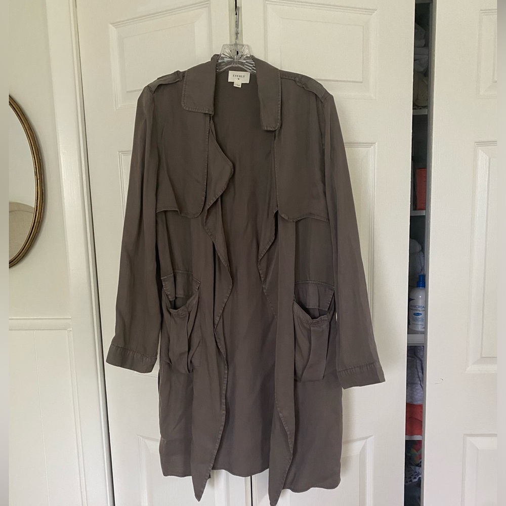 Everly Lightweight Trench Jacket